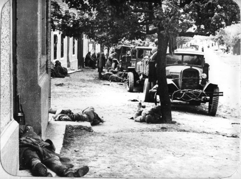 «Солдат спит, а война идет...», 1945 год