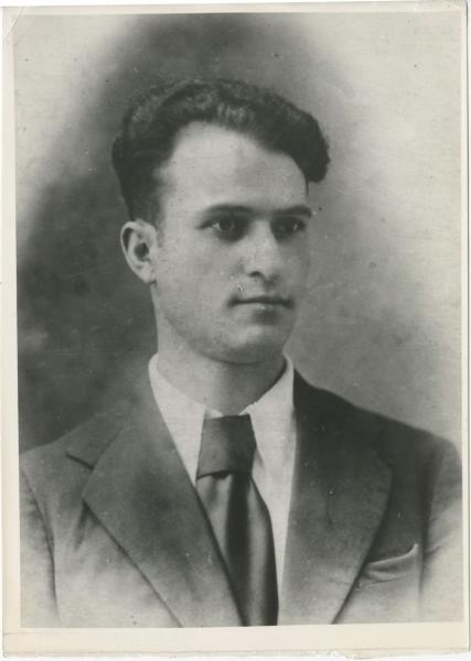 Брат Сергея Оганяна, 1930-е