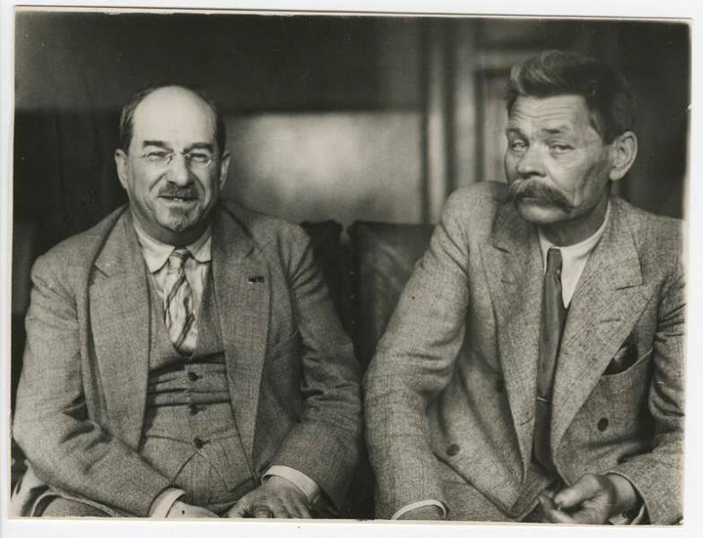 Анатолий Луначарский и Максим Горький в Наркомпросе, 1929 год