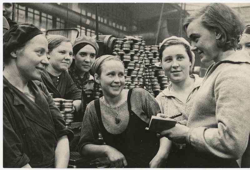 Завод «Шарикоподшипник», 1930-е, г. Москва. Первый государственный подшипниковый завод (ГПЗ-1) был запущен в 1932 году.&nbsp;