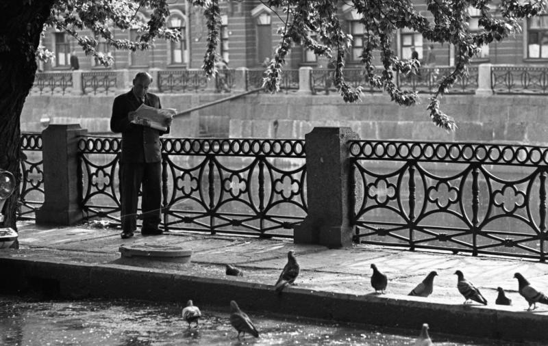 На набережной, 1960-е, г. Ленинград