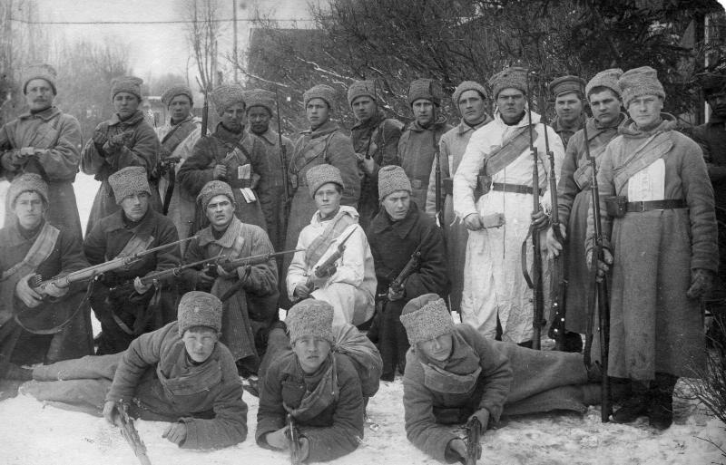 Групповой снимок отряда Красноармейцев, 1918 год