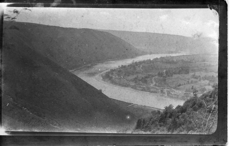 Вид с горы на реку и равнину, 1910-е