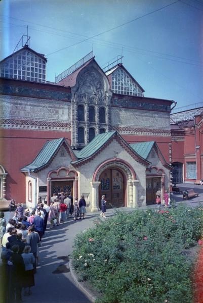 Фасад здания Государственной Третьяковской галереи, 1955 - 1965, г. Москва