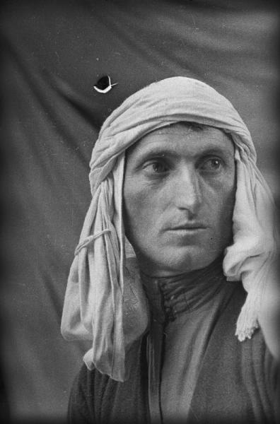 Мужчина в грузинской национальной одежде, 1930-е, Грузинская ССР