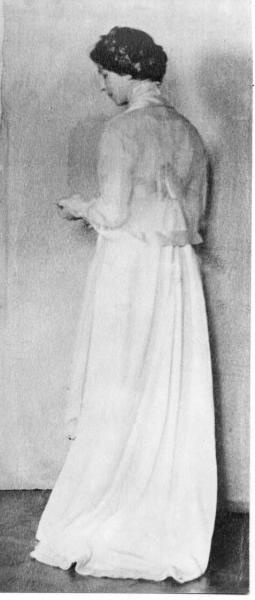 Портрет жены художника Михаила Нестерова Екатерины Петровны Васильевой, 1909 год, г. Киев