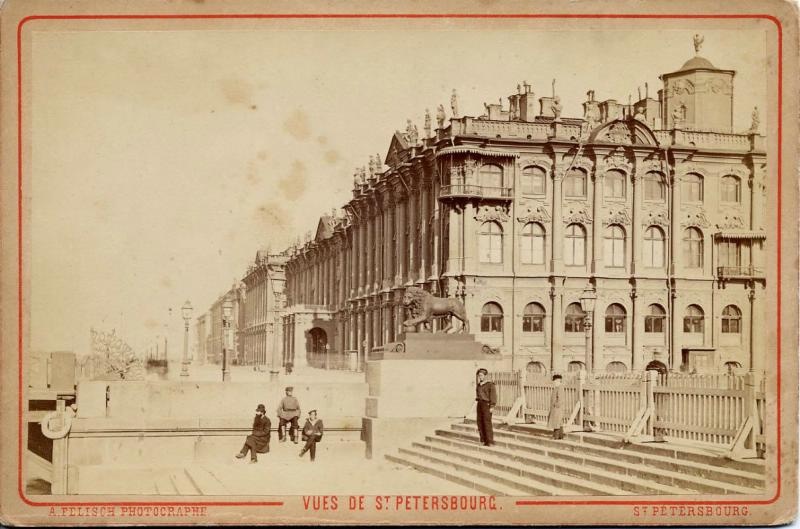 Вид фасада Зимнего Дворца, выходящего на Неву, 1870-е, г. Санкт-Петербург. Выставка «"Евгений Онегин" в Санкт-Петербурге» с этим снимком.
