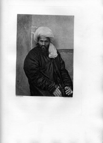 Таджик в зимнем халате, 1901 год, г. Бухара