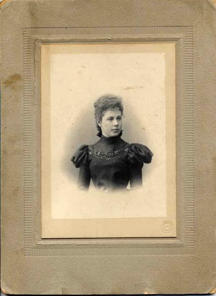 Женский портрет, 1910 - 1915, г. Москва