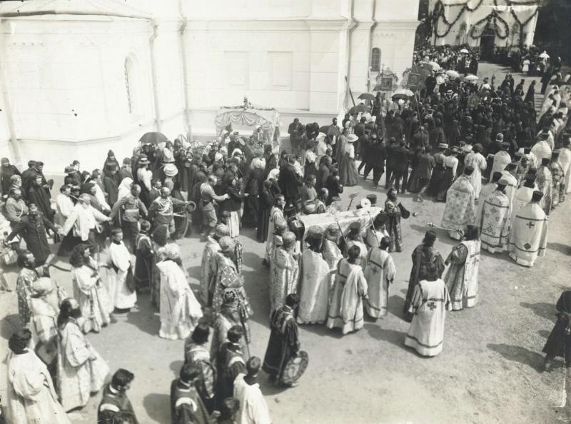 Крестный ход с мощами преподобной Евфросинии, 20 - 22 мая 1910, Витебская губ., г. Полоцк