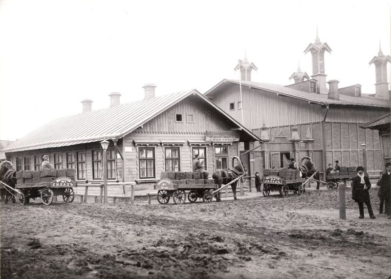 Склад Самарского пивоваренного завода, 1900-е, г. Самара и Волжский район. Выставка «Жигулевского!» с этой фотографией.