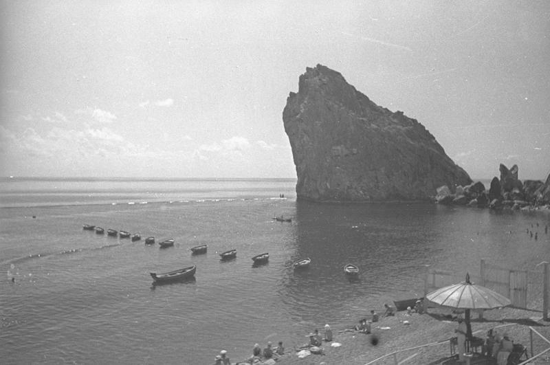 Пляж, 1930-е, Крымская АССР, пгт. Симеиз