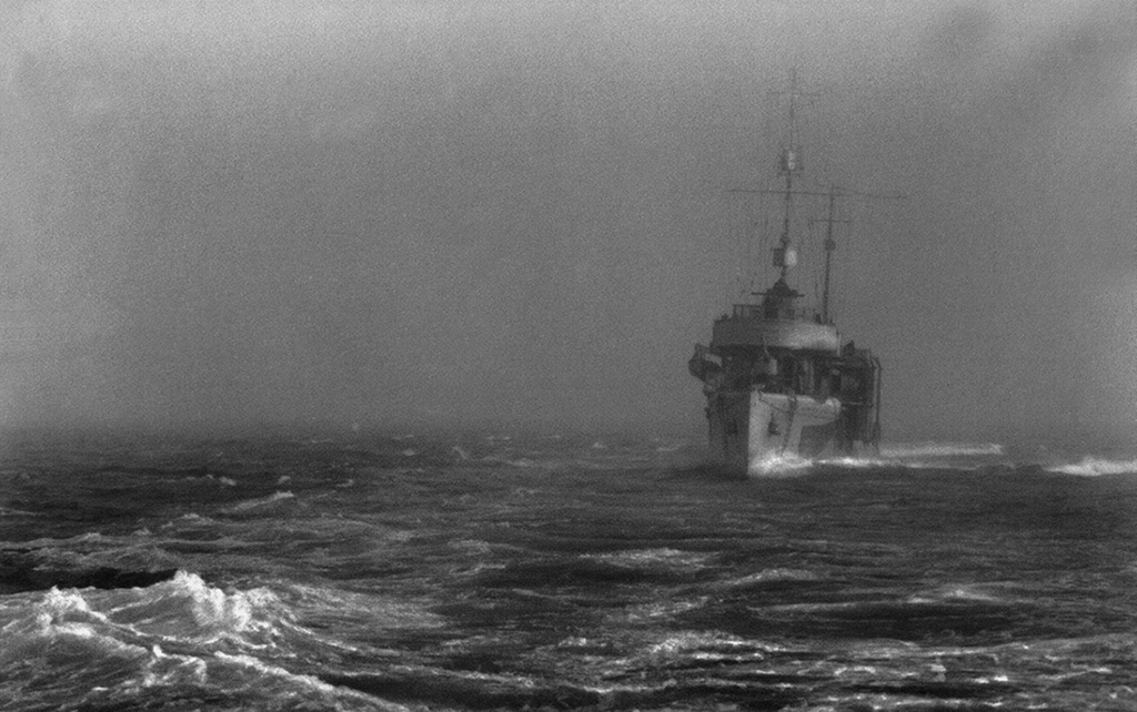 Сторожевик. Северный военно-морской флот, 1942 год. Выставка «Военно-морской флот в Великой Отечественной войне» с этой фотографией.&nbsp;