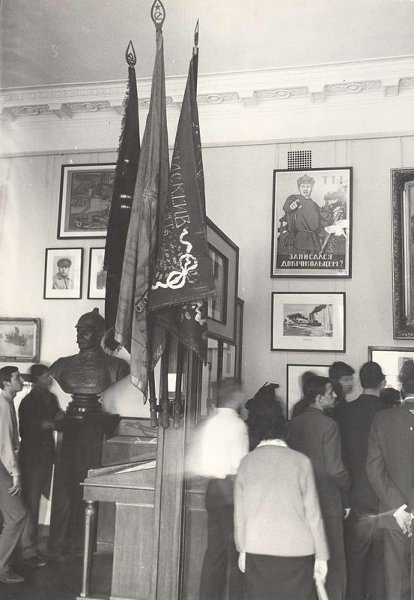 Фото "В Музее революции СССР", 1968 - 1973, г. Москва - История России ...