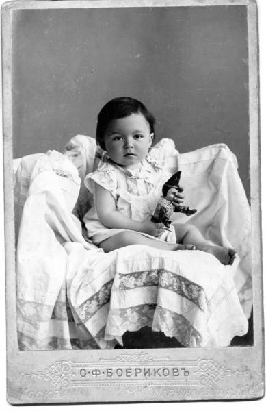 Портрет ребенка, 1900-е, г. Москва. Выставка «Дореволюционная Россия: дети и их игрушки» с этой фотографией.&nbsp;