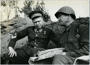 Командующий Киевского военного округа генерал армии Георгий Жуков и дивизионный комиссар Миронов, июнь - август 1940