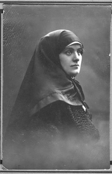 Женский портрет, 29 февраля 1916