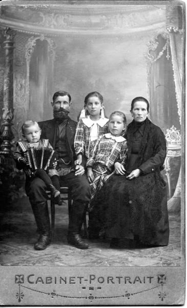 Семейный портрет, 1900-е