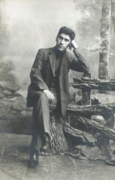 Мужской портрет, 1908 год