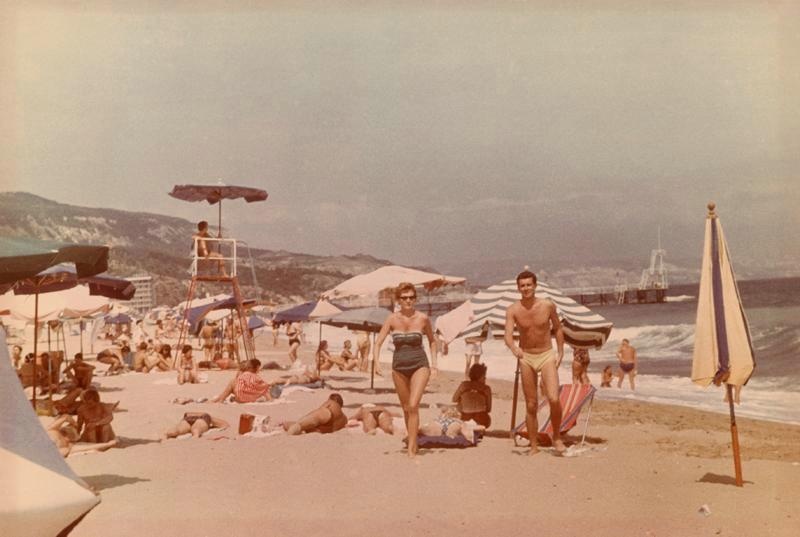 На пляже, 1950-е
