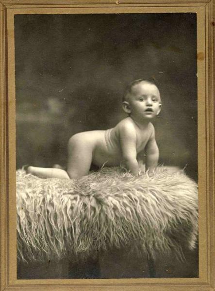 Обнаженный малыш, 1910-е