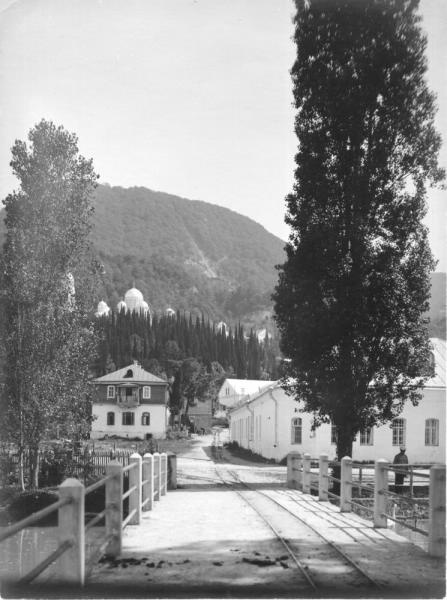 Ново-Афонский Симоно-Кананитский монастырь, 1906 год, Сухумский военный округ. Выставка «Абхазия» с этой фотографией.&nbsp;