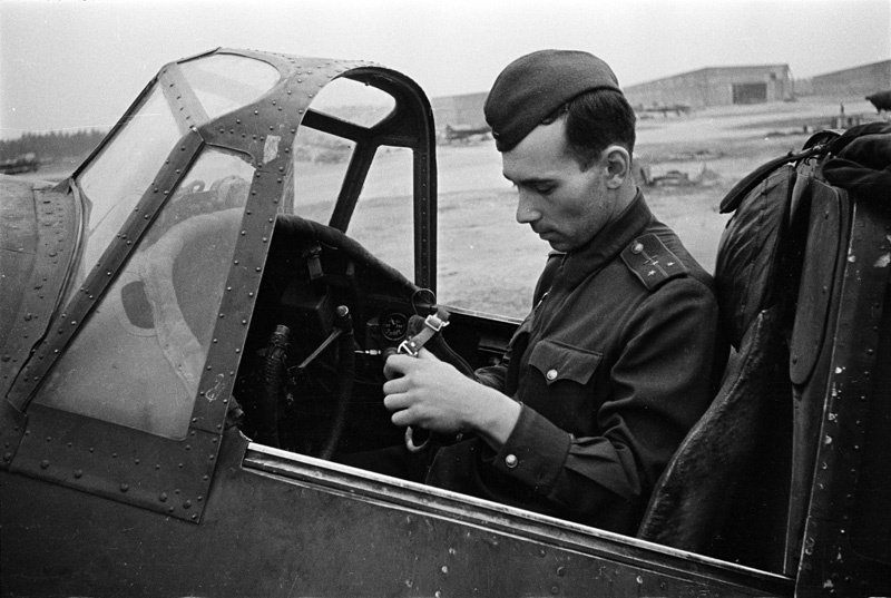 Старший лейтенант Курнаковский, 1943 год