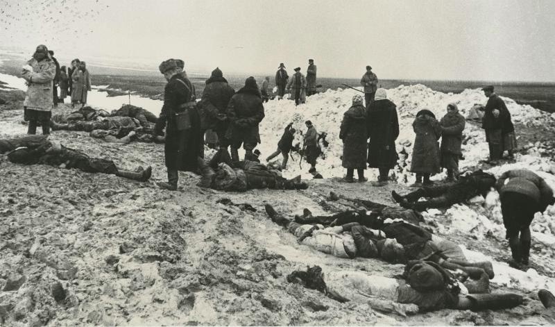 Из серии «Так это было», январь 1942, Крым, г. Керчь. Видео «Дмитрий Бальтерманц» с этим снимком.