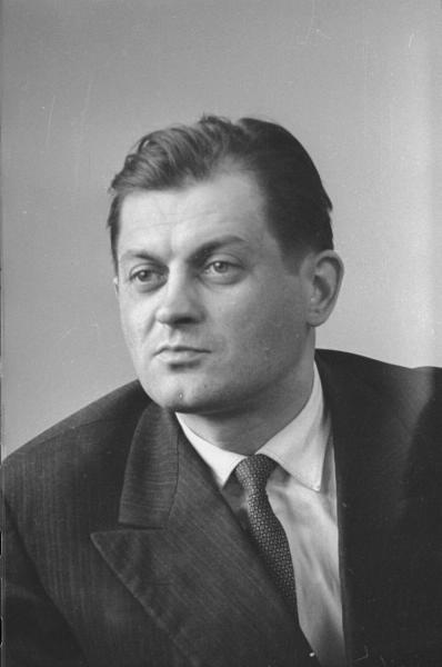 Поэт Владимир Соколов, 1962 год, г. Москва