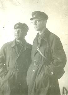 Двое актеров. Слева – Леонид Кулаков, 1940-е