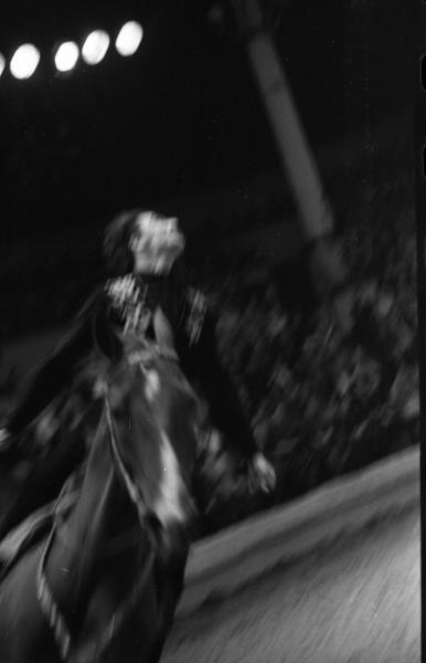 Джигиты ансамбля «Иристон», 1967 год, г. Москва. Московский цирк на Цветном бульваре.