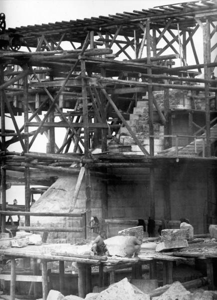 Вид Окского моста во время производства работ, 1863 - 1864