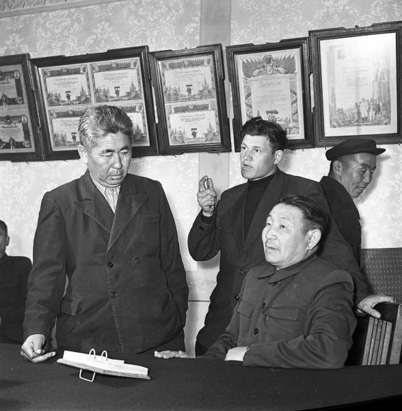 Председатель колхоза, директор РТС и зоотехник колхоза им. Тельмана, 1959 год, Бурятская АССР