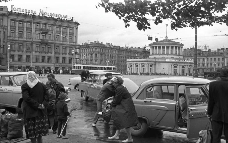 Площадь Восстания. Гостиница «Московская», 1965 год, г. Ленинград