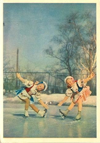 «Русская пляска на коньках», 1956 год, г. Москва. Выставка «Чудеса на льду. Искусство и спорт» с этой фотографией.