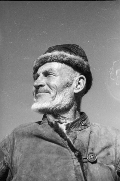 Татарин-колхозник, 1940-е