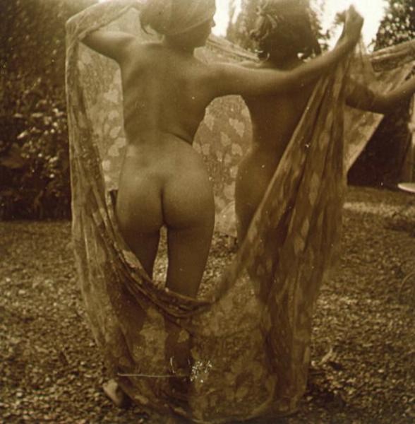 Две обнаженные со спины, 1890 - 1909