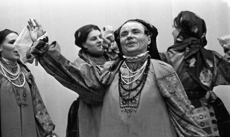 Выступление ансамбля народной песни, 1980-е, г. Москва
