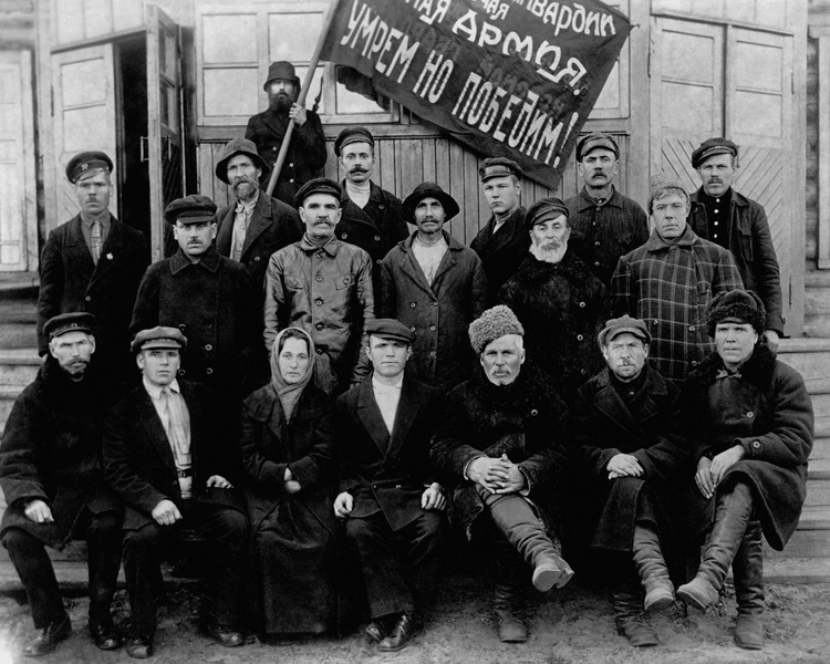 Красногвардейцы Барнаула, 1918 год, г. Барнаул. Выставка «Лица ушедшей эпохи» с этой фотографией.&nbsp;
