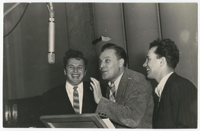 Михаил Давыдов, Виталий Доронин, Борис Рунге в студии звукозаписи, 1958 год