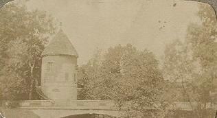 Пиль-башня у моста через речку Славянку, 1910 - 1917, г. Павловск