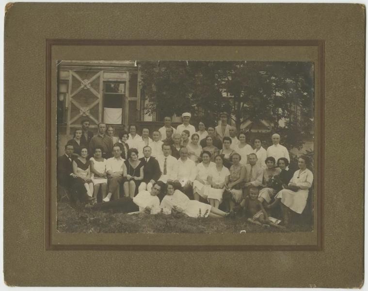 В санатории, 10 августа 1930, Ставропольский край, г. Ессентуки