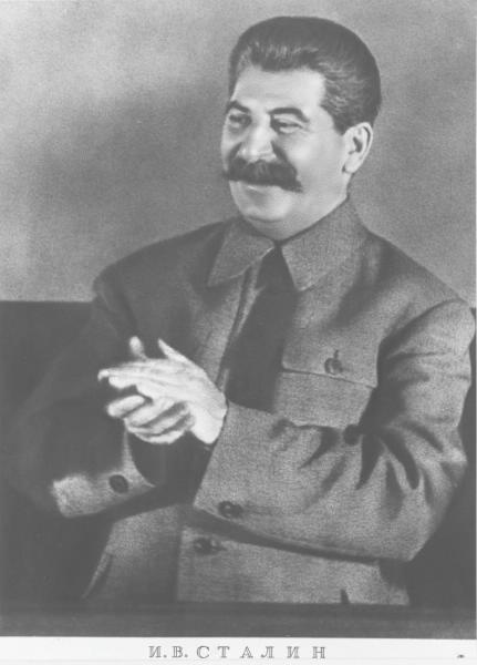 Иосиф Сталин, 1930-е. Видео «Карьера композитора. Тихон Хренников» с этой фотографией.