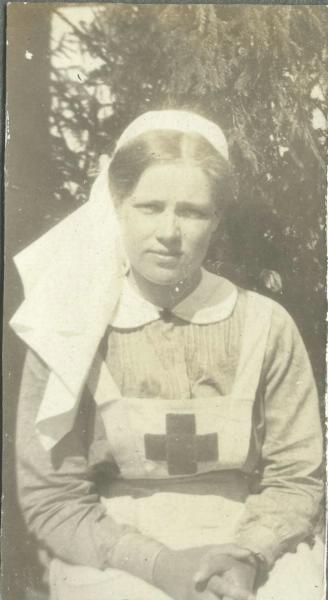 Портрет медсестры, 1914 - 1918. Из серии «Хроники жизни полевого госпиталя».