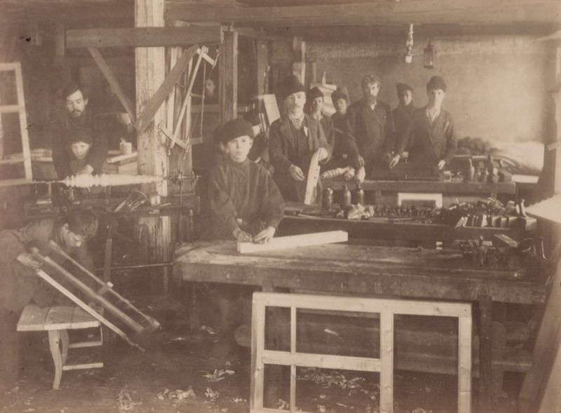 Столярная мастерская в Доме трудолюбия, 1900-е, г. Череповец и Череповецкий район