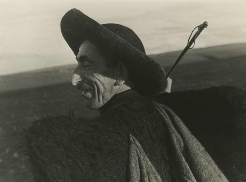 Пастух, 1934 год, Кабардино-Балкарская АО. Выставки&nbsp;«10 лучших фотографий Михаила Прехнера», «Единство разнообразия»&nbsp;и «Пастухи» с этой фотографией. 