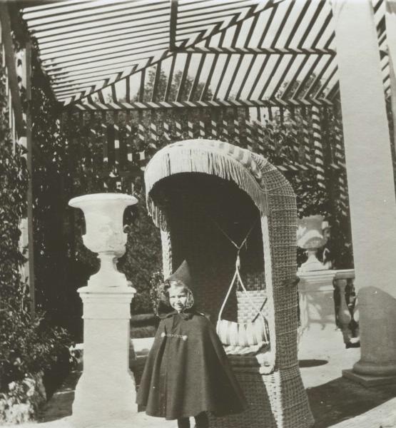 Аня Карпова, 1900-е, дер. Вальцево