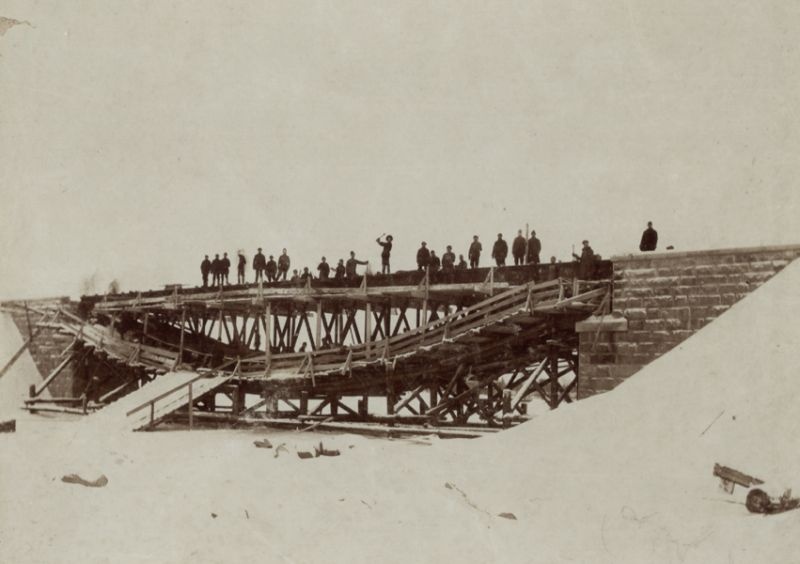 Железнодорожный мост, 20 декабря 1903, г. Череповец. Выставка «Дореволюционная Россия: строительство» с этой фотографией.&nbsp;