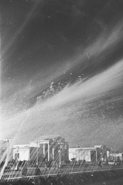 ВСХВ. Брызги фонтана, 1938 год, г. Москва
