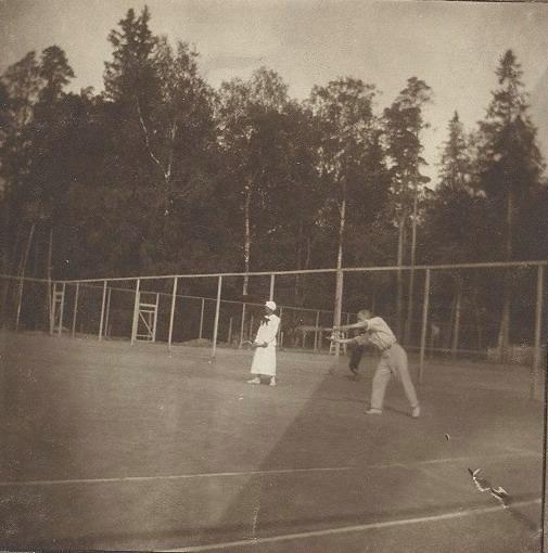 Игра в большой теннис, 1910-е
